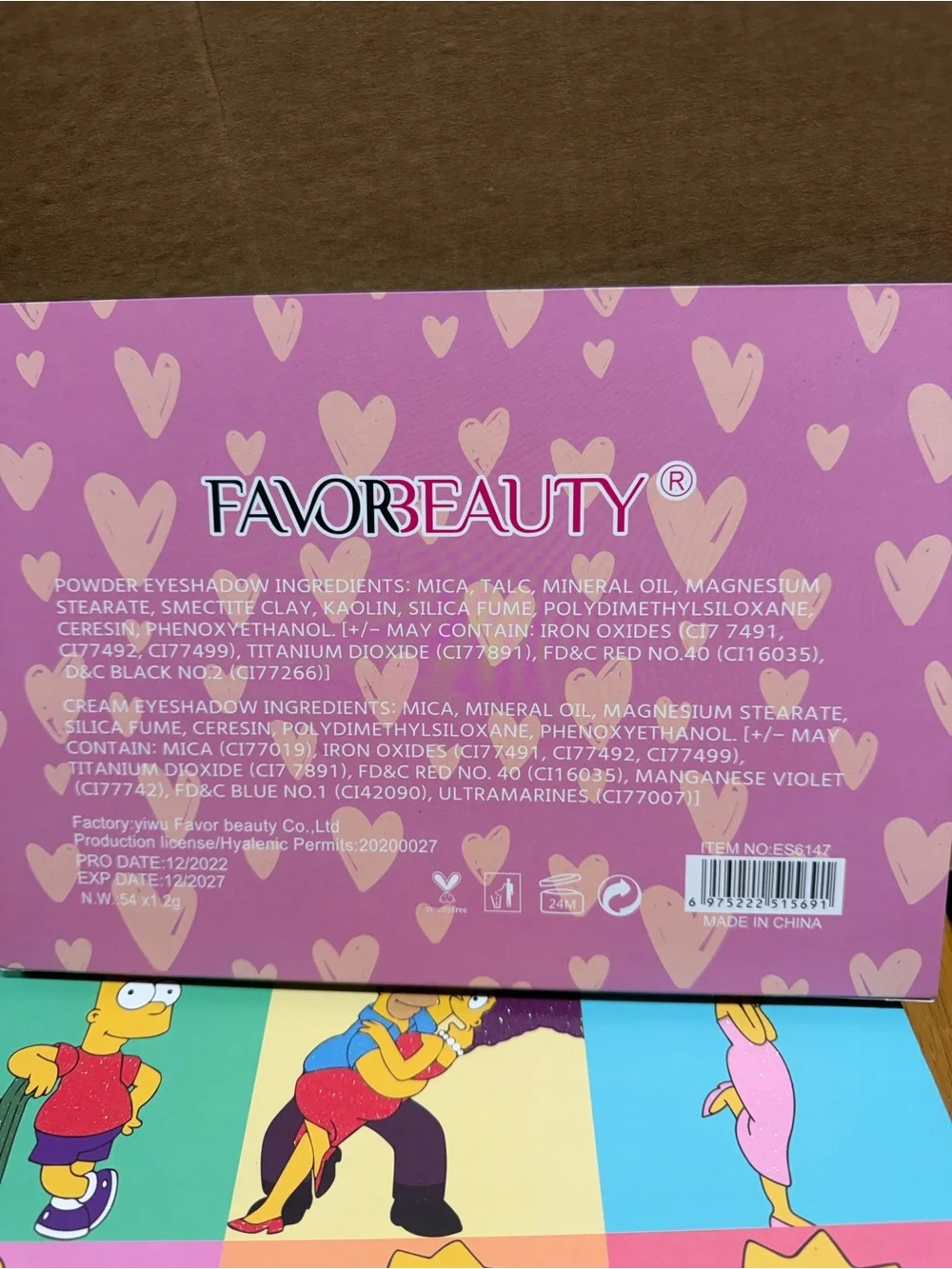 Favor Beauty The Simpsons Large Eyeshadow Pallete
